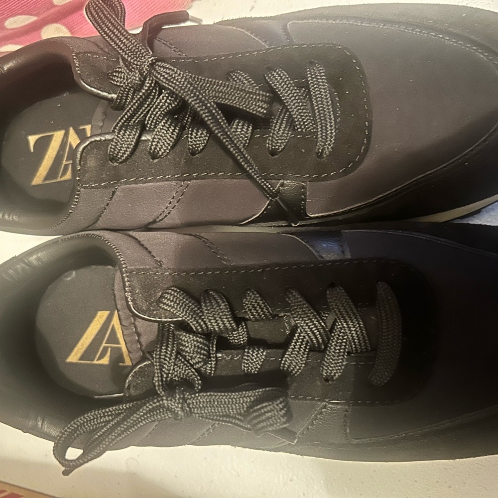 Zara Tennis shoes